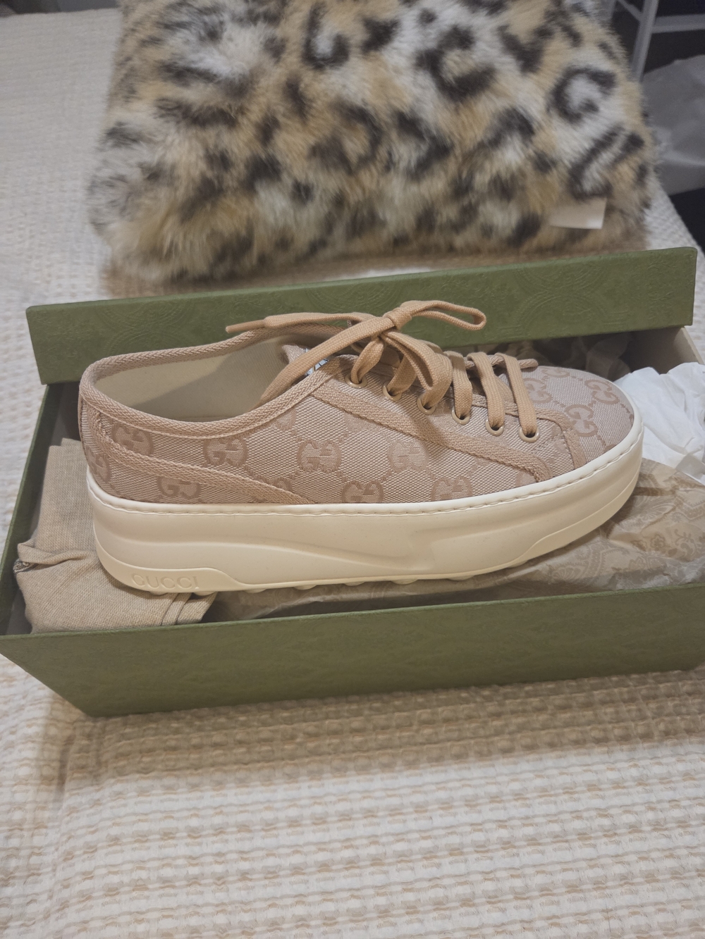 Gucci Beige GG Canvas Platform Sneakers with Cream Sole - Picture 2 of 5
